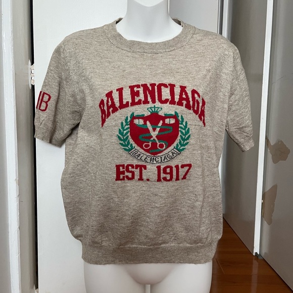 Balenciaga Beige Sweater with Red Logo - Picture 1 of 12